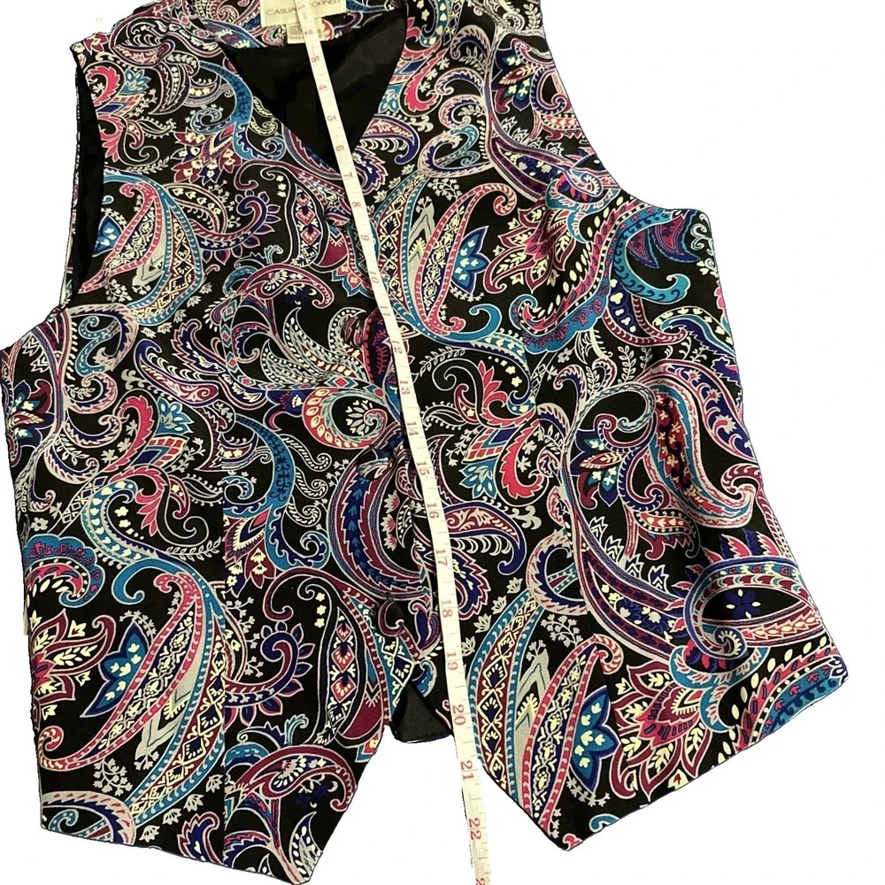 VTG Casual Corner Intricate Bohemian Paisley Vest Women's Sz S   100% Silk